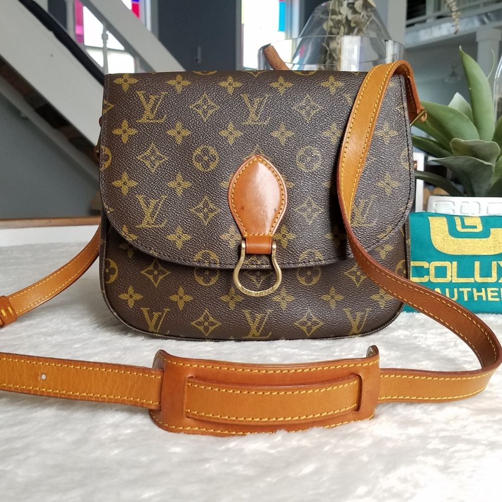 💕RARE Authentic Saint Cloud GM Monogram